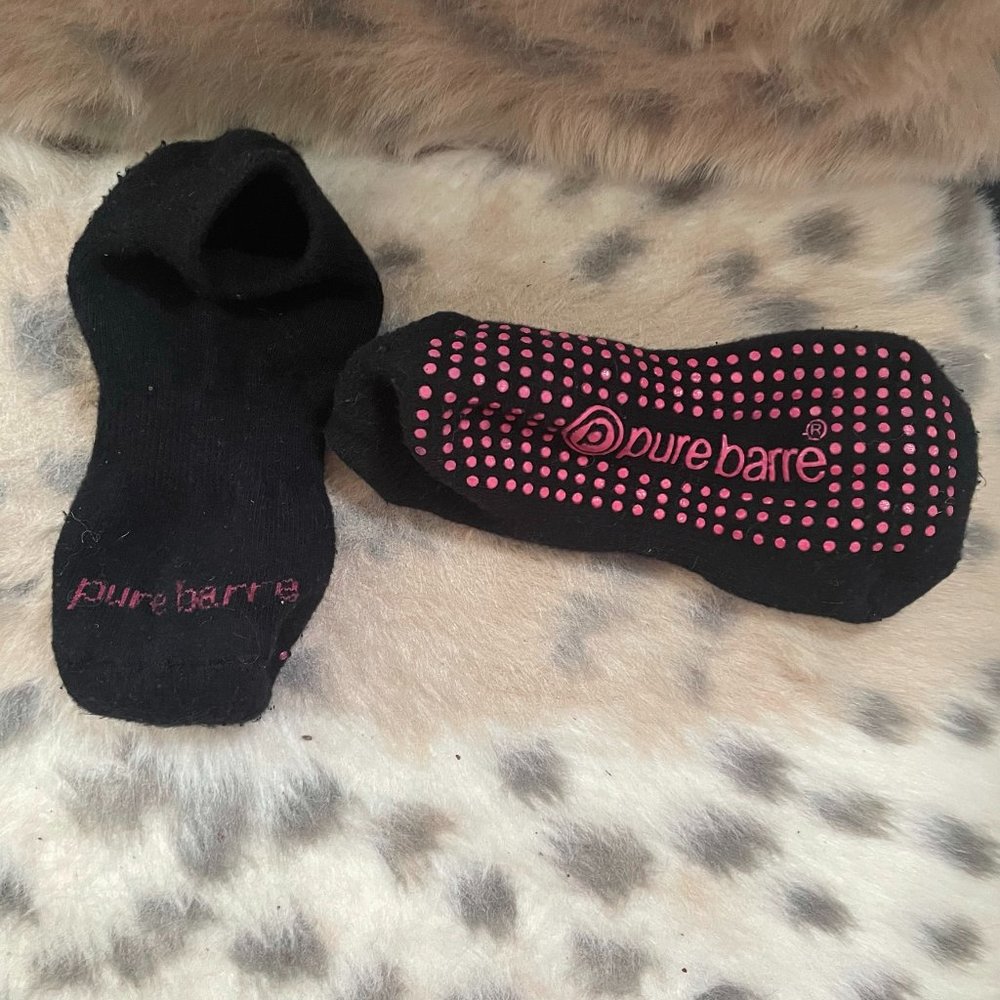 Pure barre/yoga socks with grips (FREE ADD-ON)